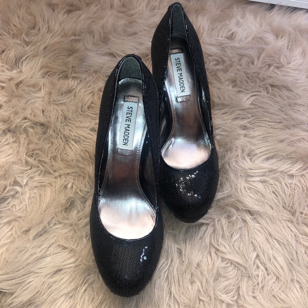 Shoe